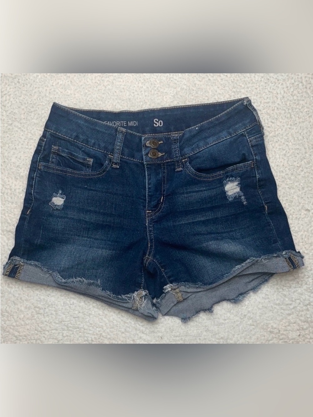 Cut off denim shorts stretch favorite midi So Distressed